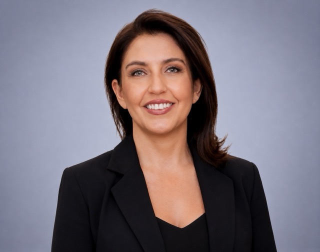 Dr. Mondana Arami, DDS